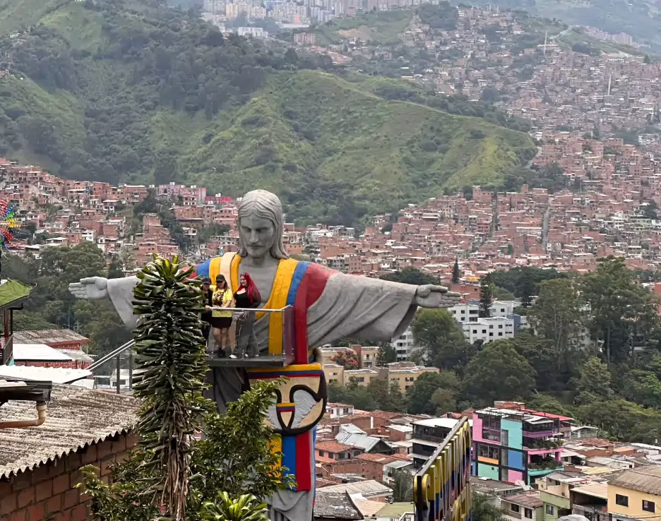 promociones guatape y medellin desde cali